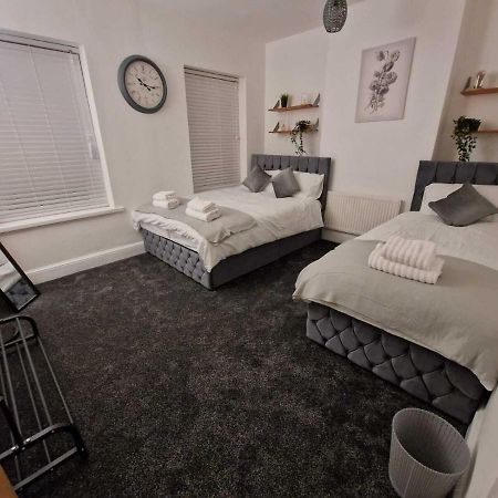 Cyfarthfa House Otel Cardiff Dış mekan fotoğraf